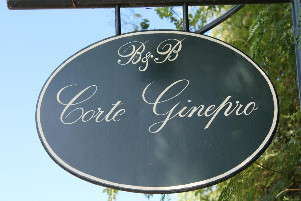 Corte Ginepro Roncoferraro Bagian luar foto